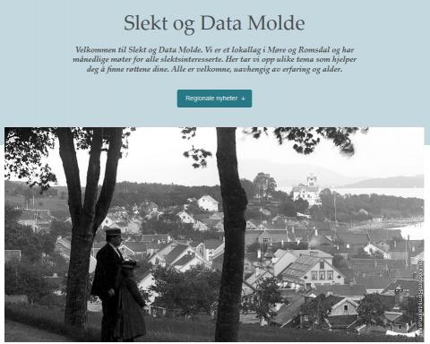 Framsida på nettsida til Slekt og Data Molde - viser gammalt svart/kvitt bilde av mann og ei jente som ser utover med mange hus i bakgrunnen, sentrum av Molde.